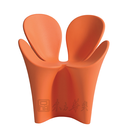 �F���������e��|�������e��|�k���Ҿ�|���\�����e��|��������e�Σ����e�Σ����~���Σ����\���Σ����\�Σ����Σ������Σ����ȏd�� CG-Clovers-chair