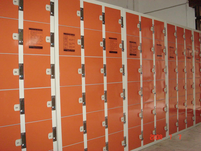 鋼制家具|儲(chǔ)物柜|辦公家具|24門投幣儲(chǔ)物柜|寄存柜,投幣寄存柜,儲(chǔ)物柜