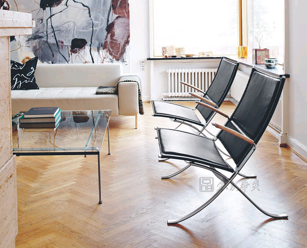 現(xiàn)代經(jīng)典休閑椅|真皮休閑椅|辦公家具|叉型休閑椅